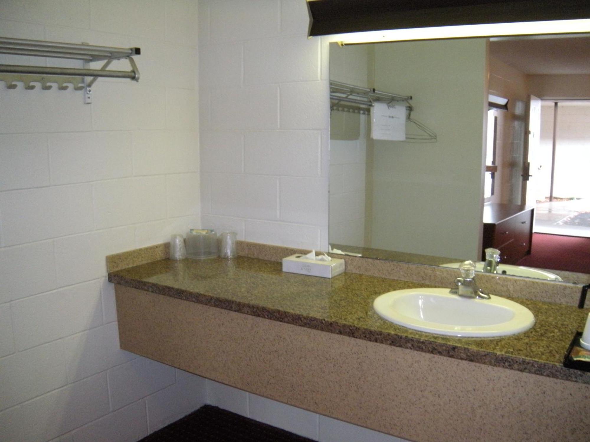 Motel West Idaho Falls Bagian luar foto