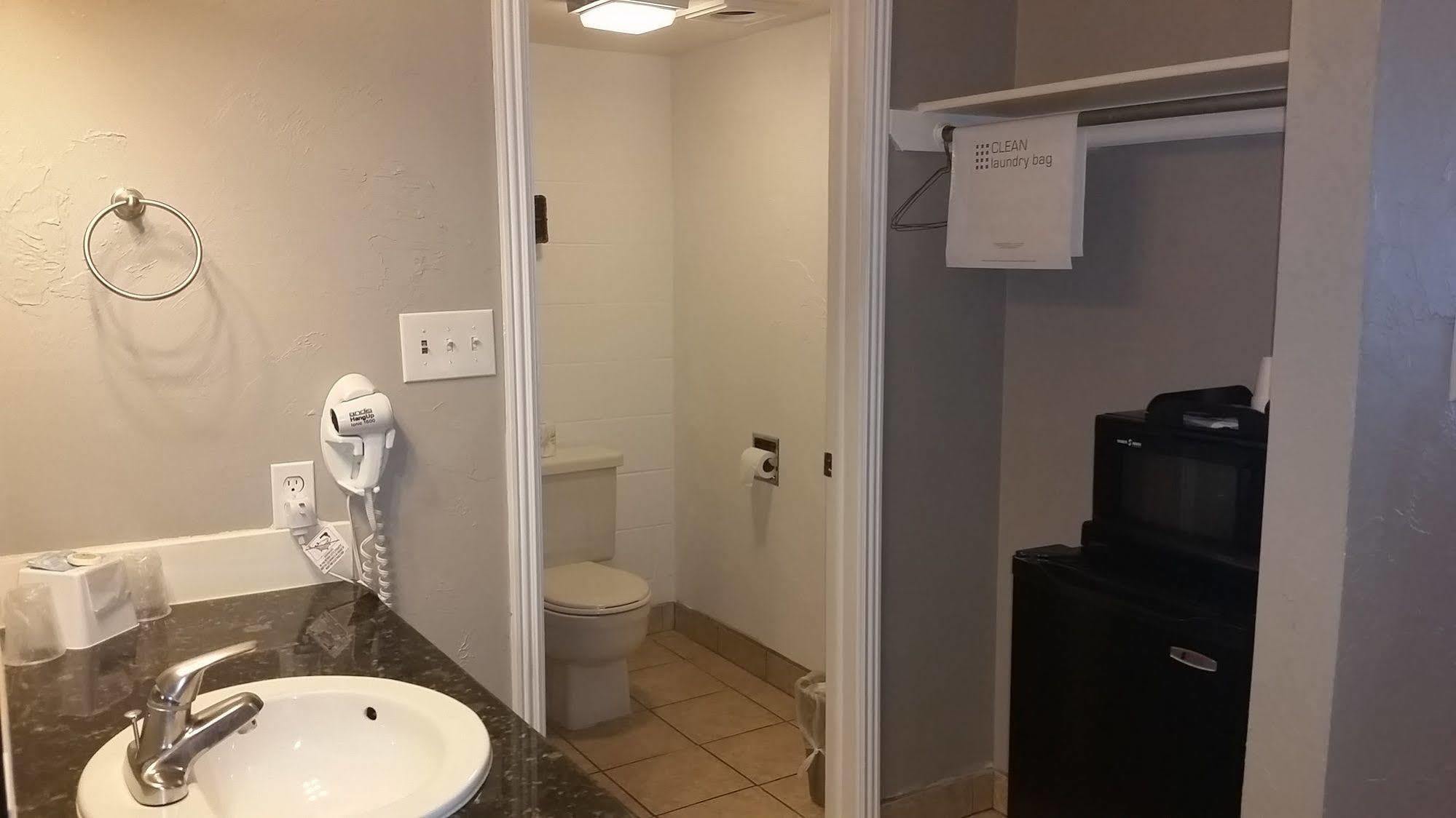Motel West Idaho Falls Bagian luar foto
